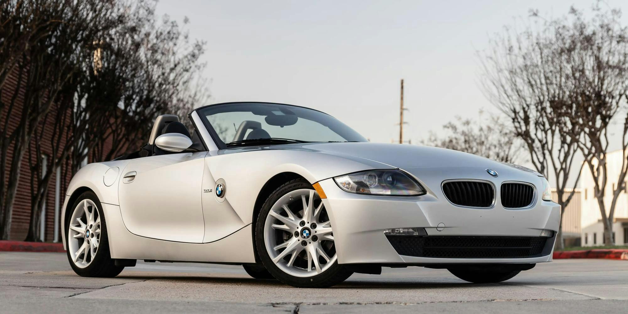 Cover Image for 2008 BMW Z4 3.0i Roadster RWD
